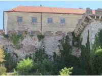 A siklósi vár rekonstrukciója és szolgáltatásainak bővítése